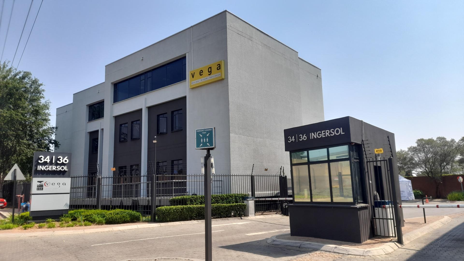 Commercial property for sale in Lynnwood Glen P24113303478