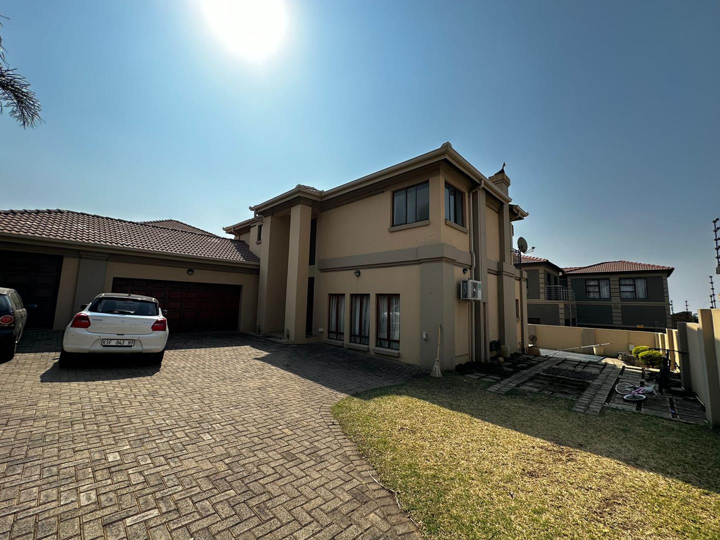 3 Bedroom House for sale in Reyno Ridge P24113348161