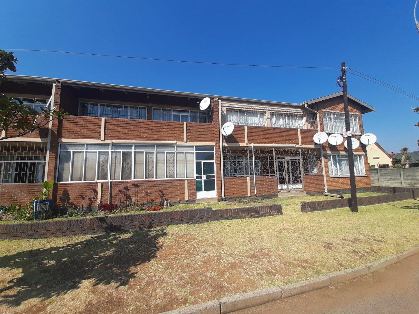 2 Bedroom Apartment / flat for sale in West 18 San Remo Court