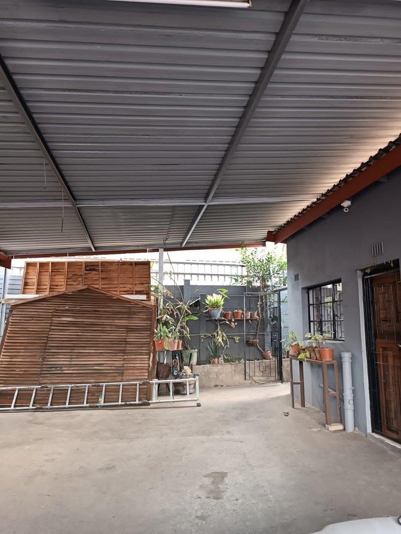 Mountain Rise Property Property and houses to rent in Mountain Rise