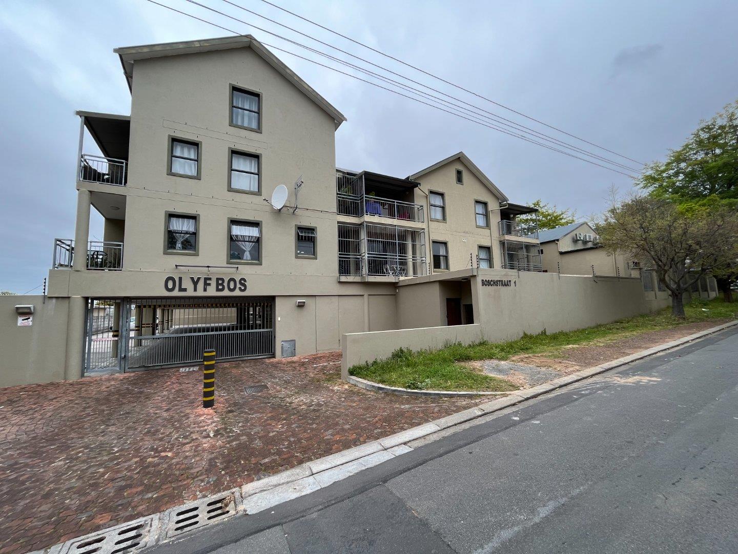 1 Bedroom Apartment / flat for sale in Paarl North 28 Olyfbos P24