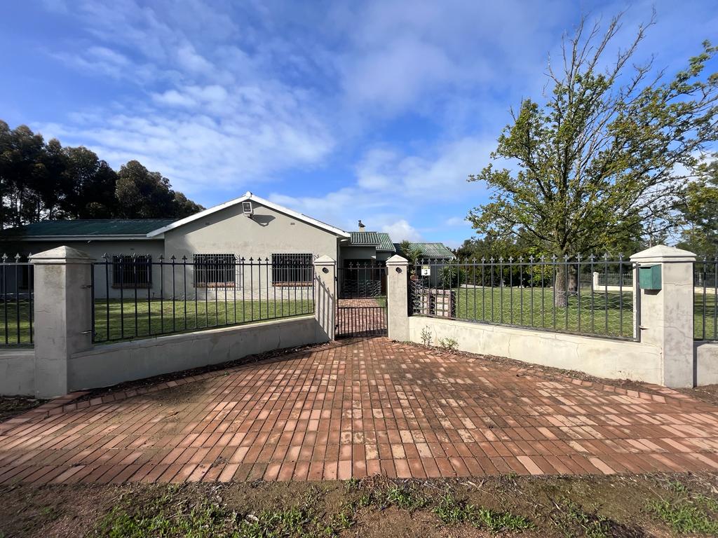 Property and houses to rent in Hermon Hermon Property