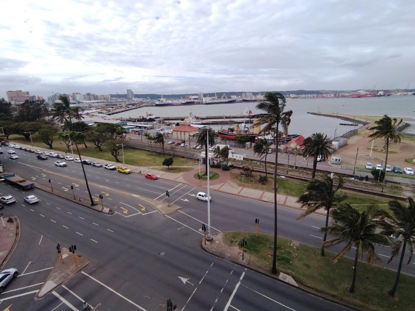 1 Bedroom Apartment / flat for sale in Durban Central 5 Samora Machel