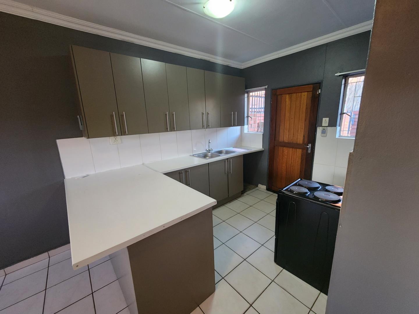 2 Bedroom Townhouse for sale in Annadale P24113358560