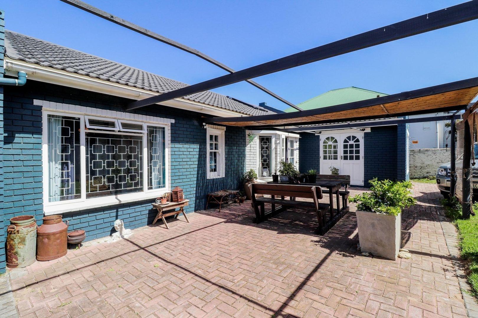 South End, Port Elizabeth Property Property and houses for sale in