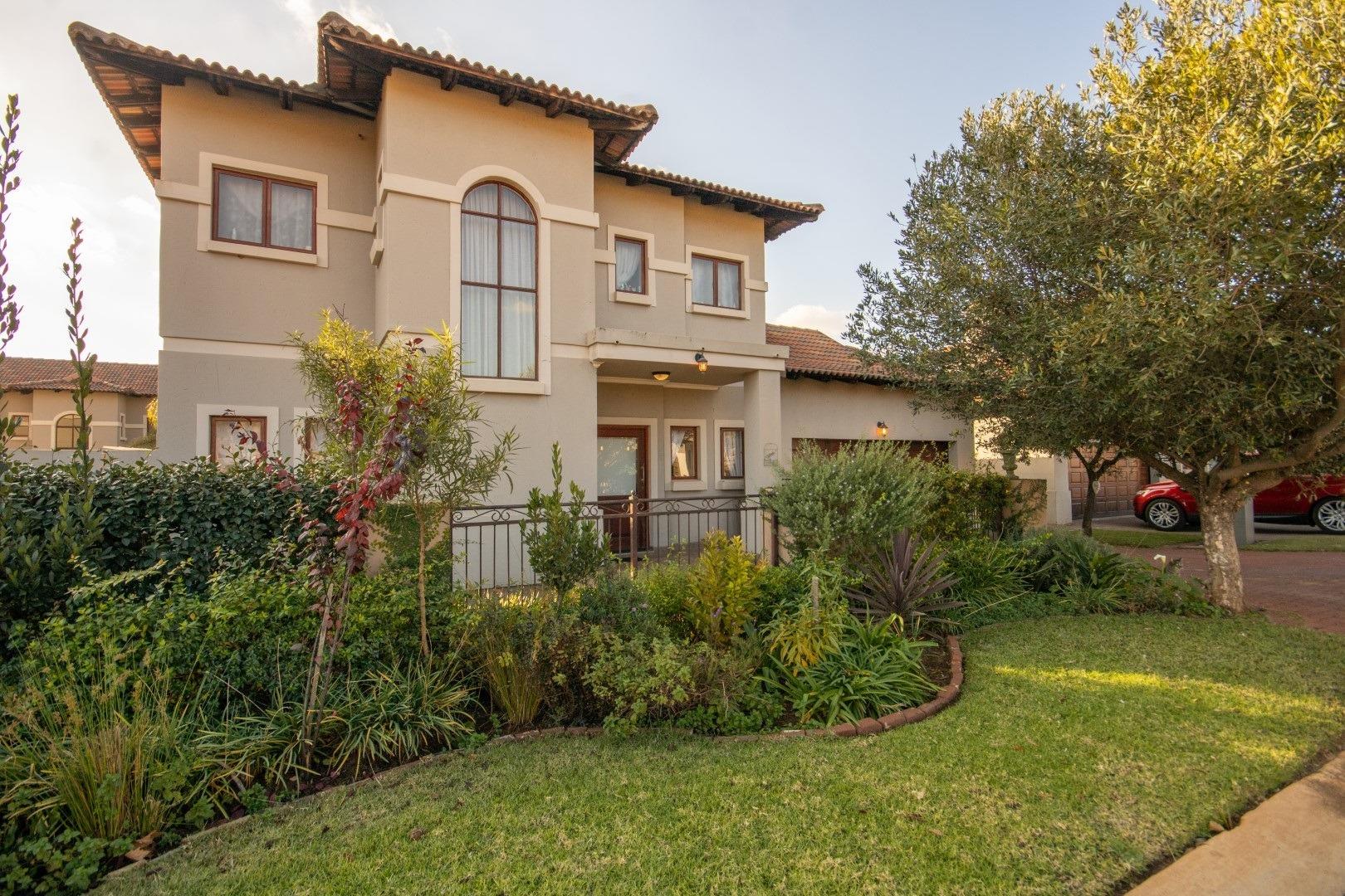 3 Bedroom House for sale in Xanadu Nature Estate P24113359340