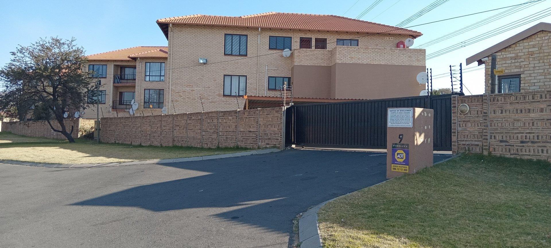 Tulisa Park Property Property and houses for sale in Tulisa Park