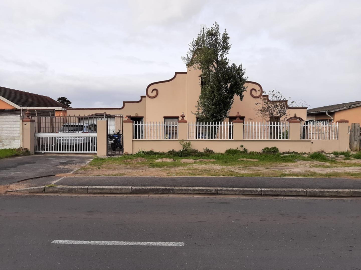 Lotus River Property Houses for sale in Lotus River