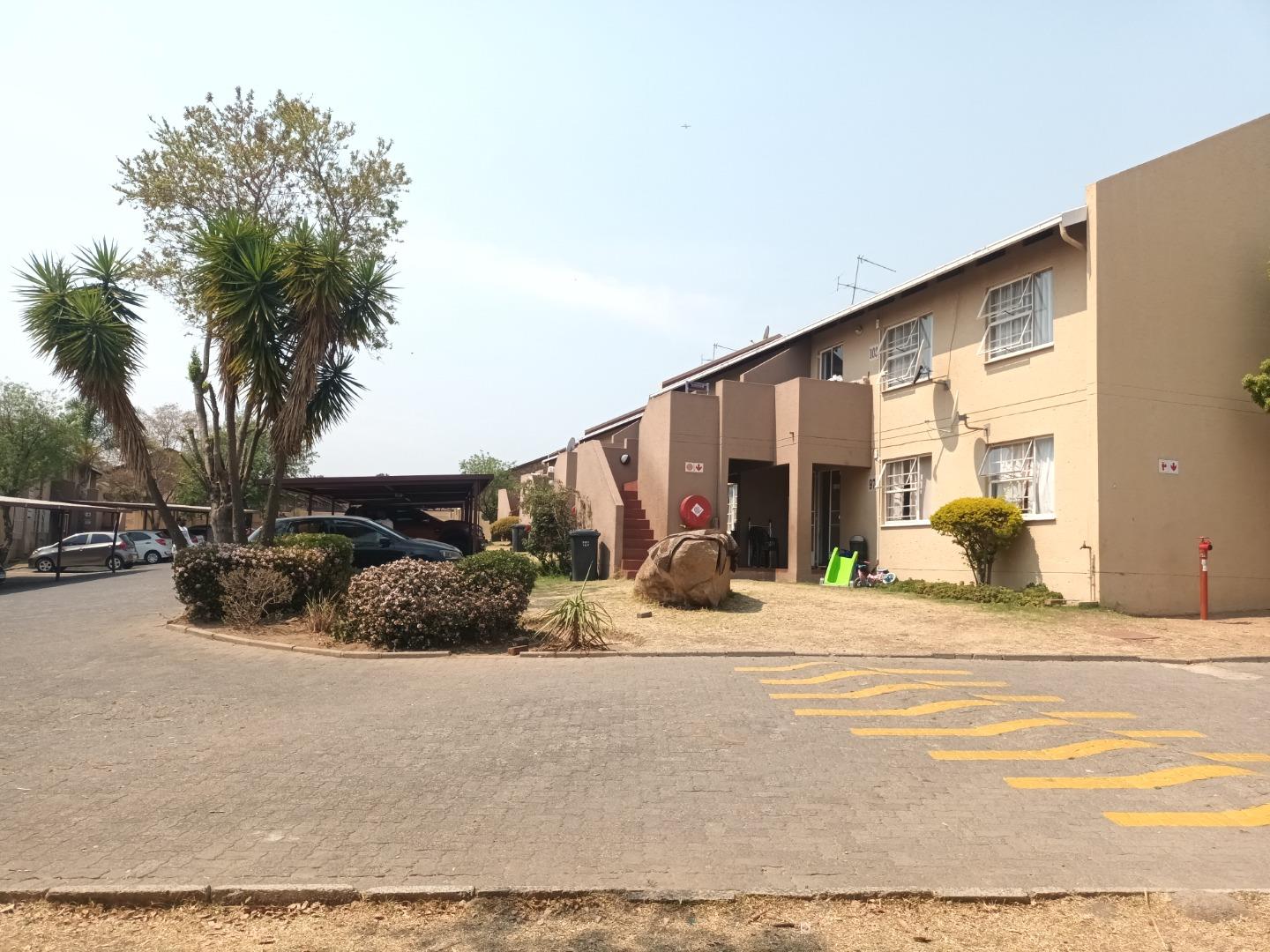 2 Bedroom Apartment / flat for sale in Vorna Valley 100 Ss Rosewood