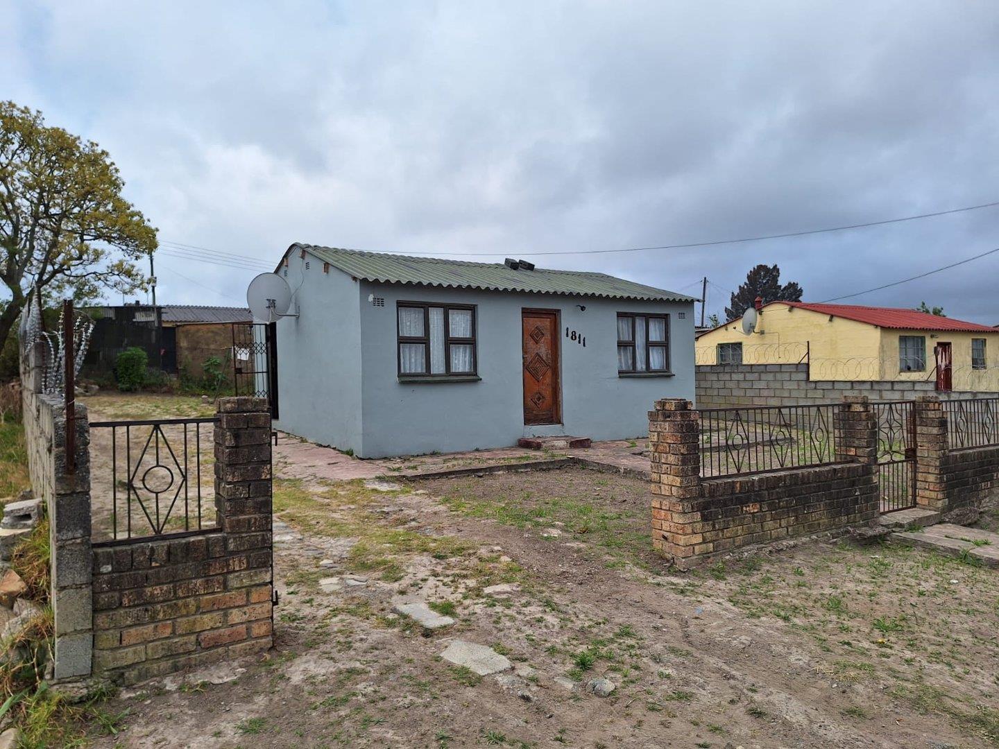 2 Bedroom House for sale in Mdantsane Nu 1 P24113365701