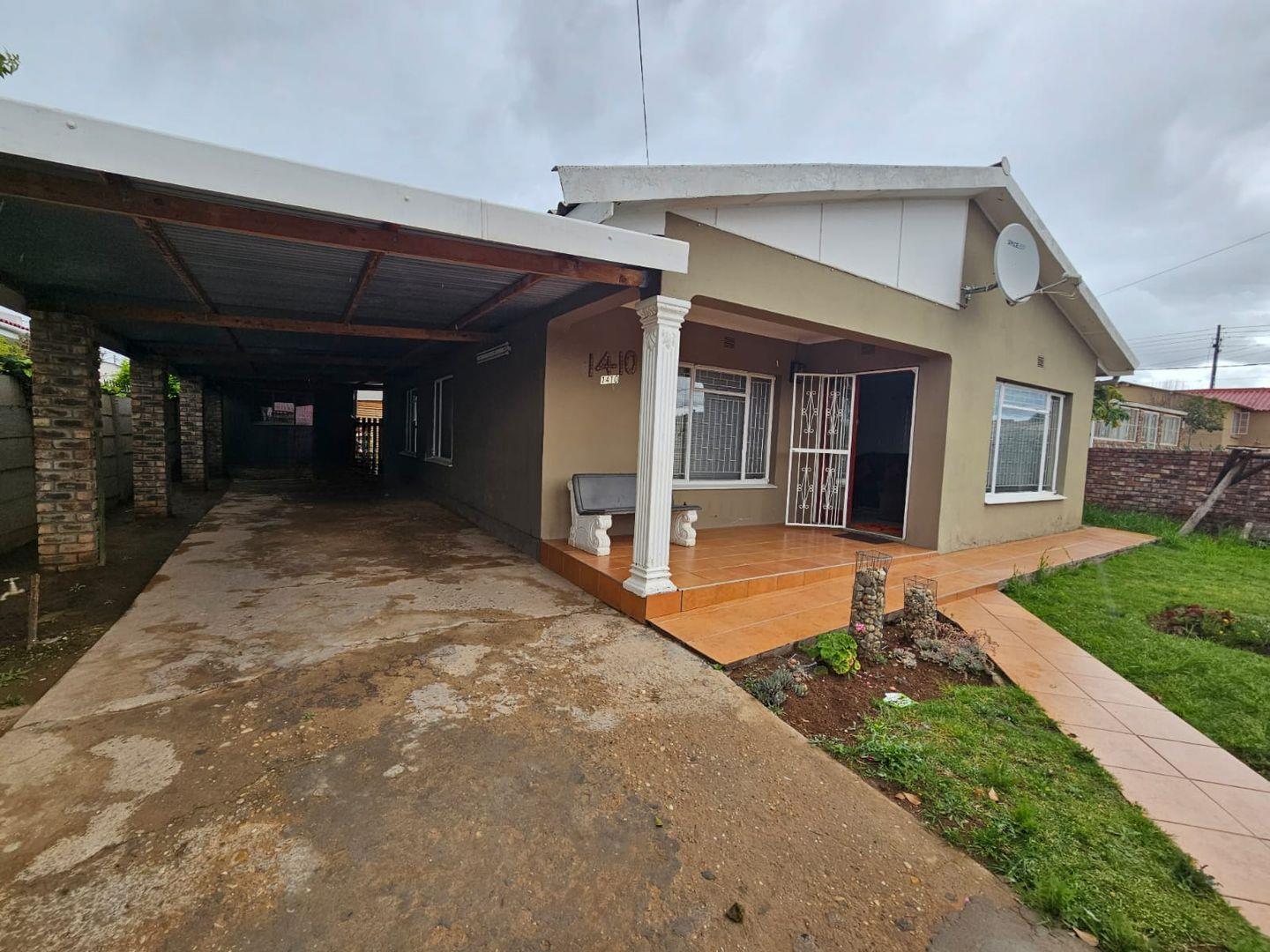 4 Bedroom House for sale in Bridgeton P24113366031