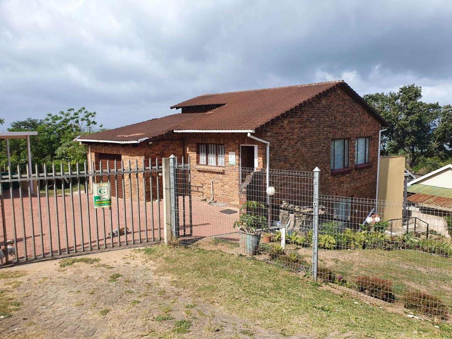 3 Bedroom House for sale in Glenmore P24113367796