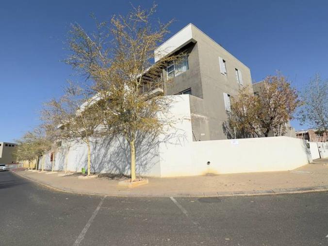 2 Bedroom Apartment / Flat for Sale in Kleine Kuppe