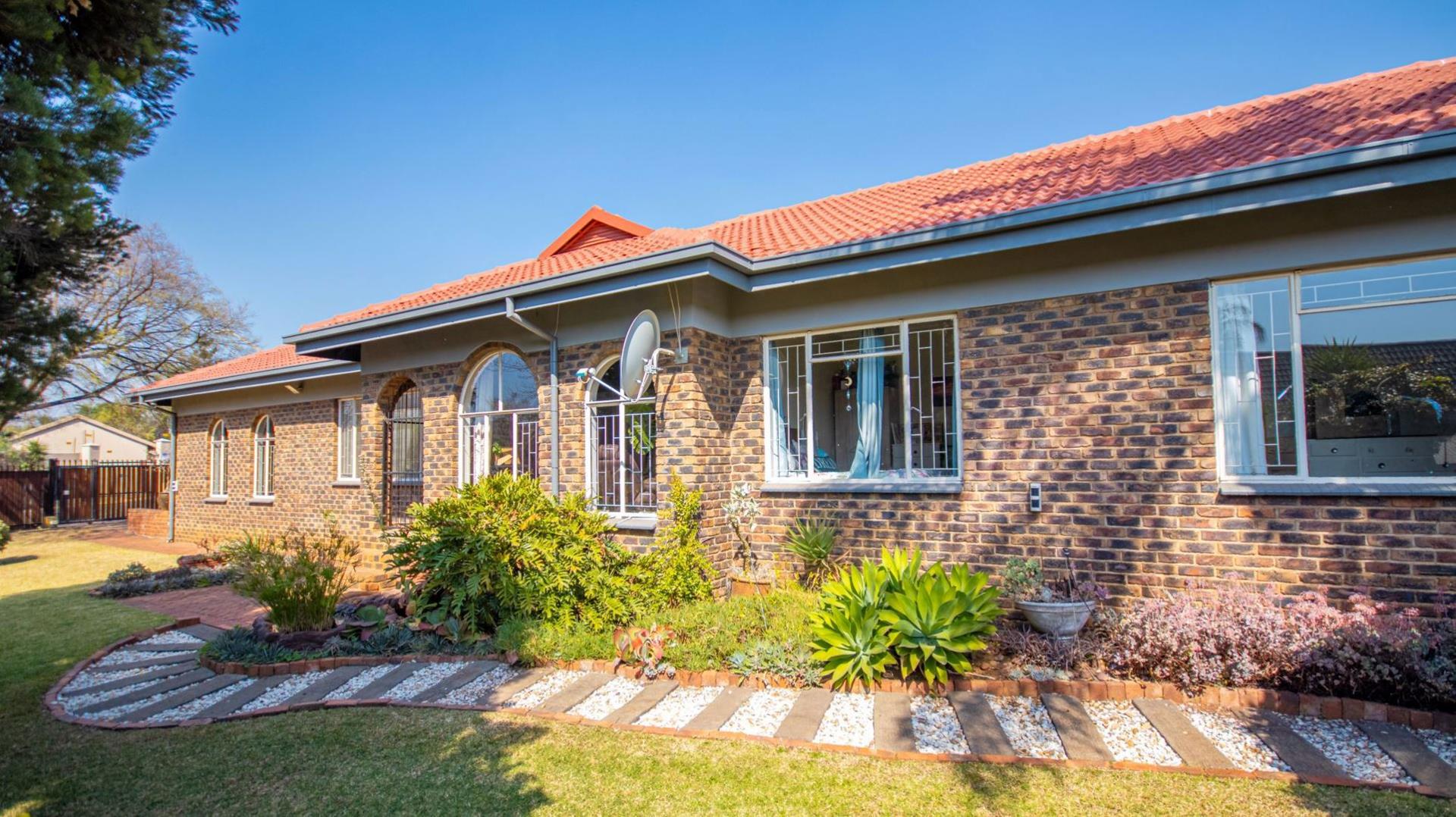 Monument Park Property Property and houses for sale in Monument Park