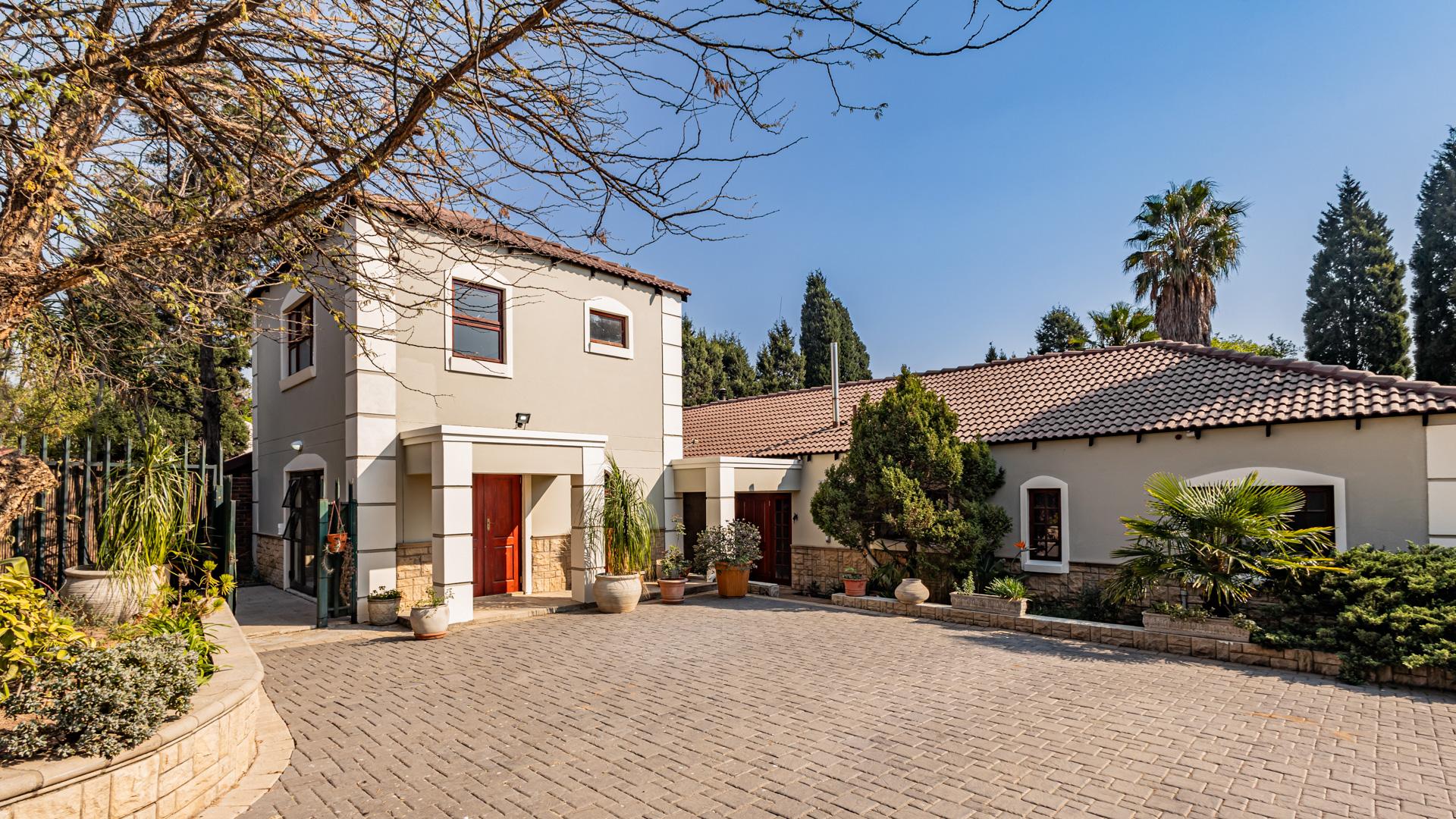 5 Bedroom House for sale in Buccleuch 3b Elizabeth Road P24113368750