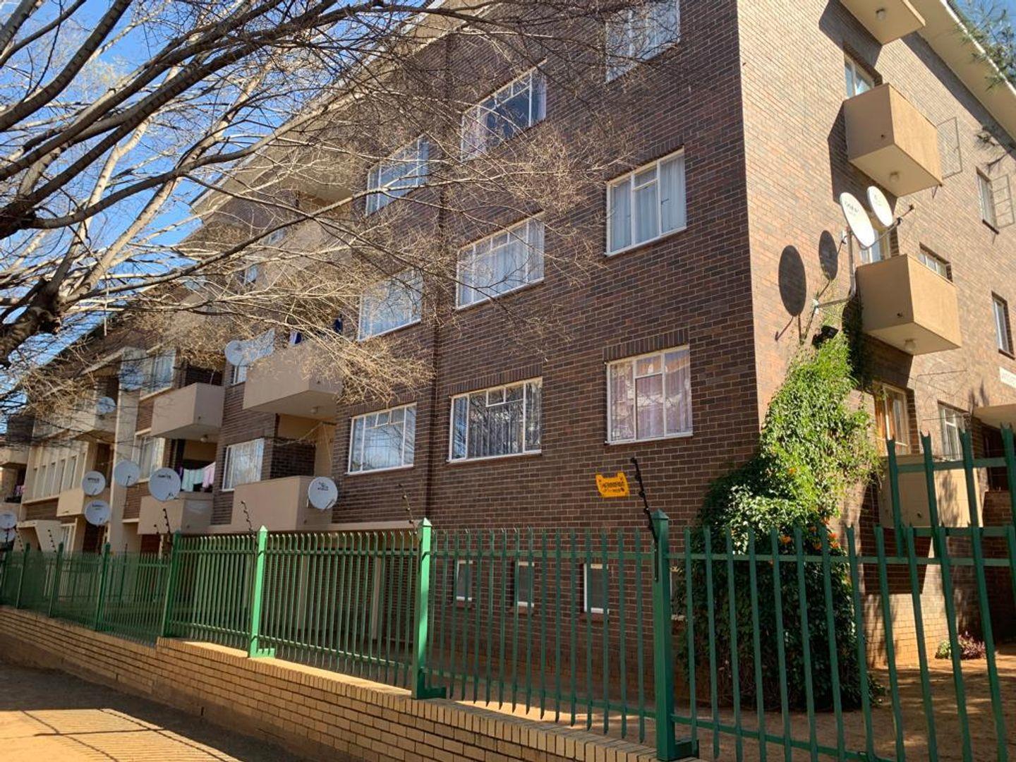 1 Bedroom Apartment / flat for sale in Bloemfontein Central 14