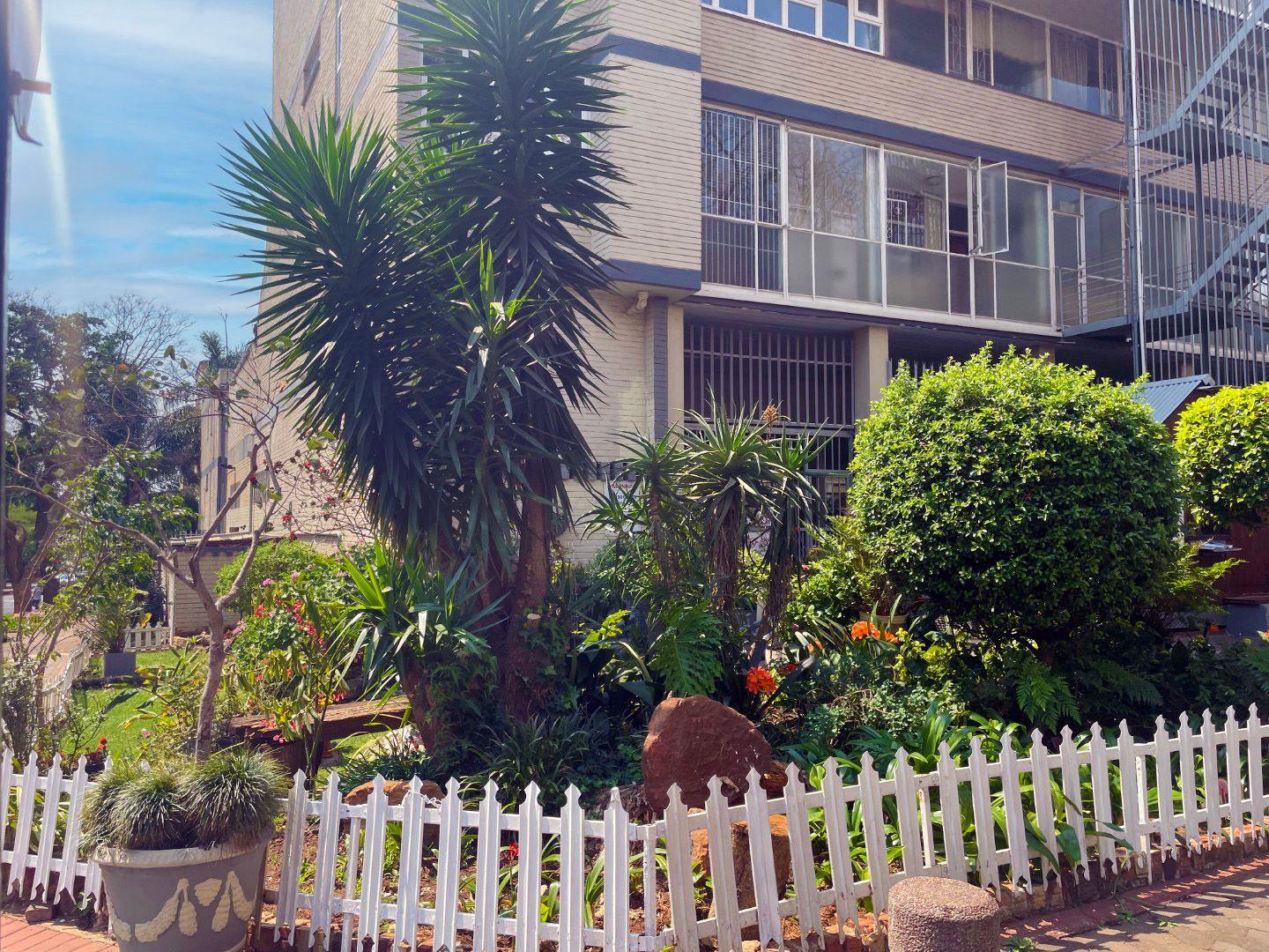 4 Bedroom Apartment / flat for sale in Killarney P24113369509