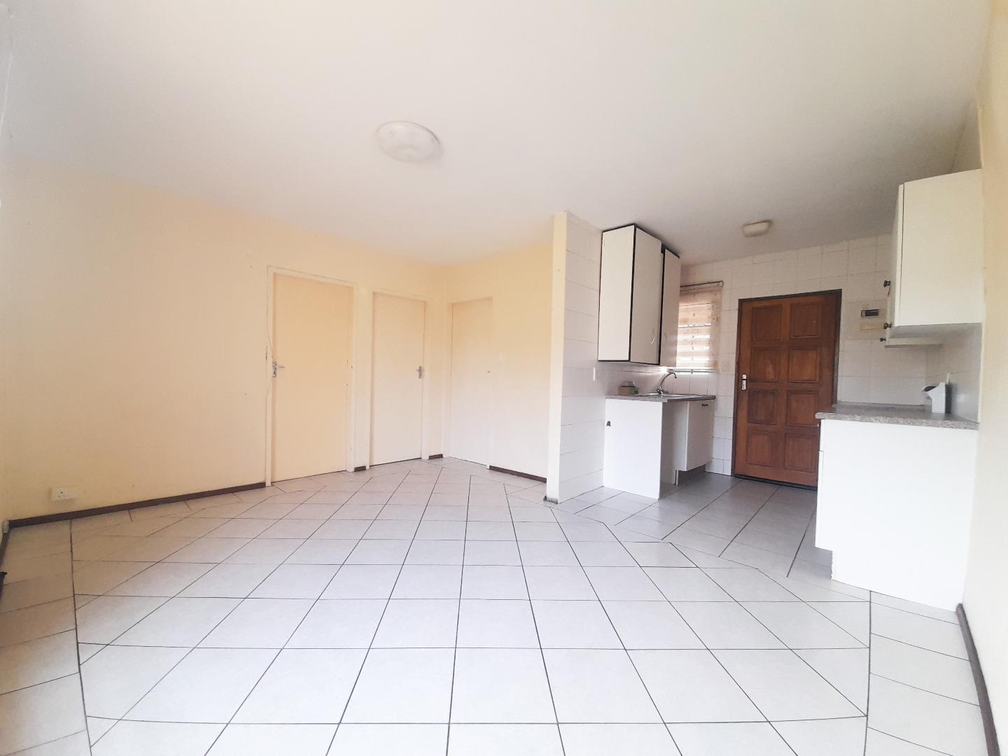 2 Bedroom Apartment / flat for sale in Roodepoort West Constantina