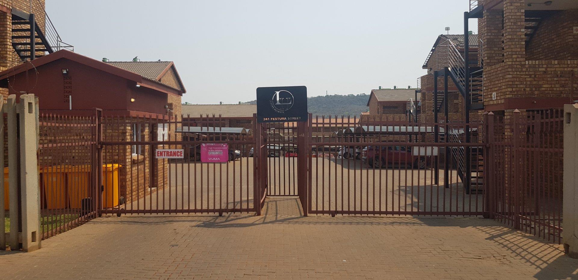 2 Bedroom Apartment / flat for sale in Lotus Gardens P24113372354