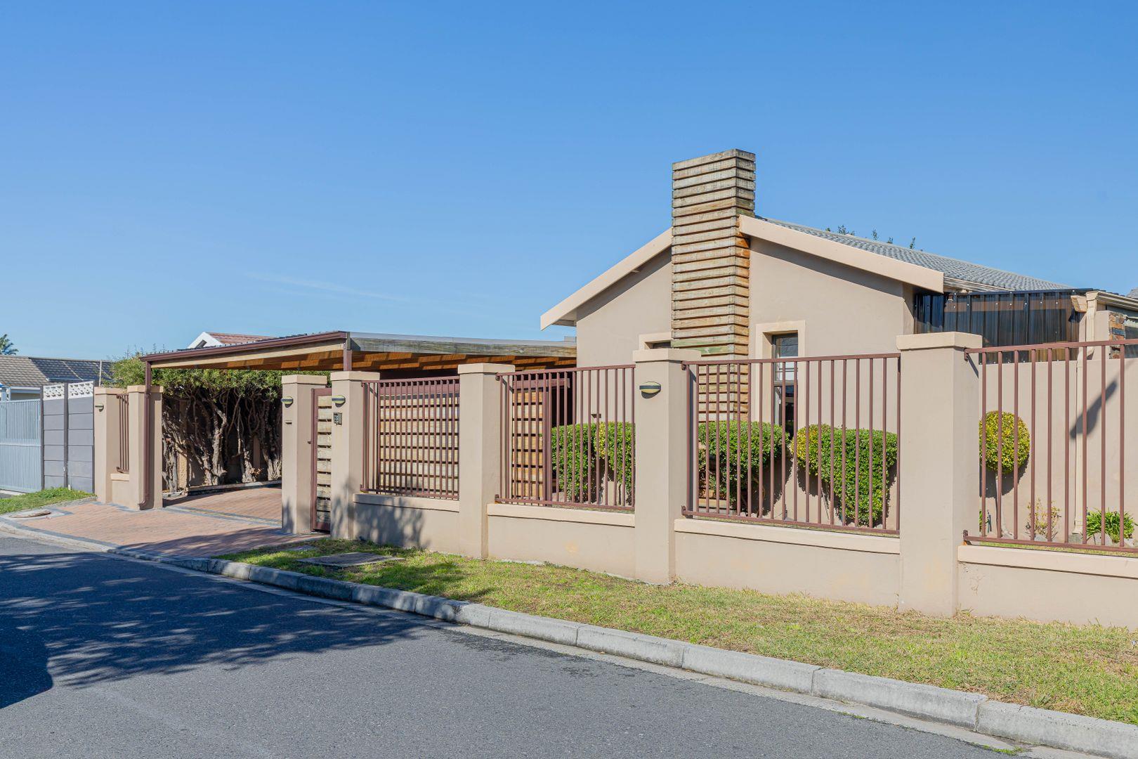 Kirstenhof, Cape Town Property Houses for sale in Kirstenhof, Cape