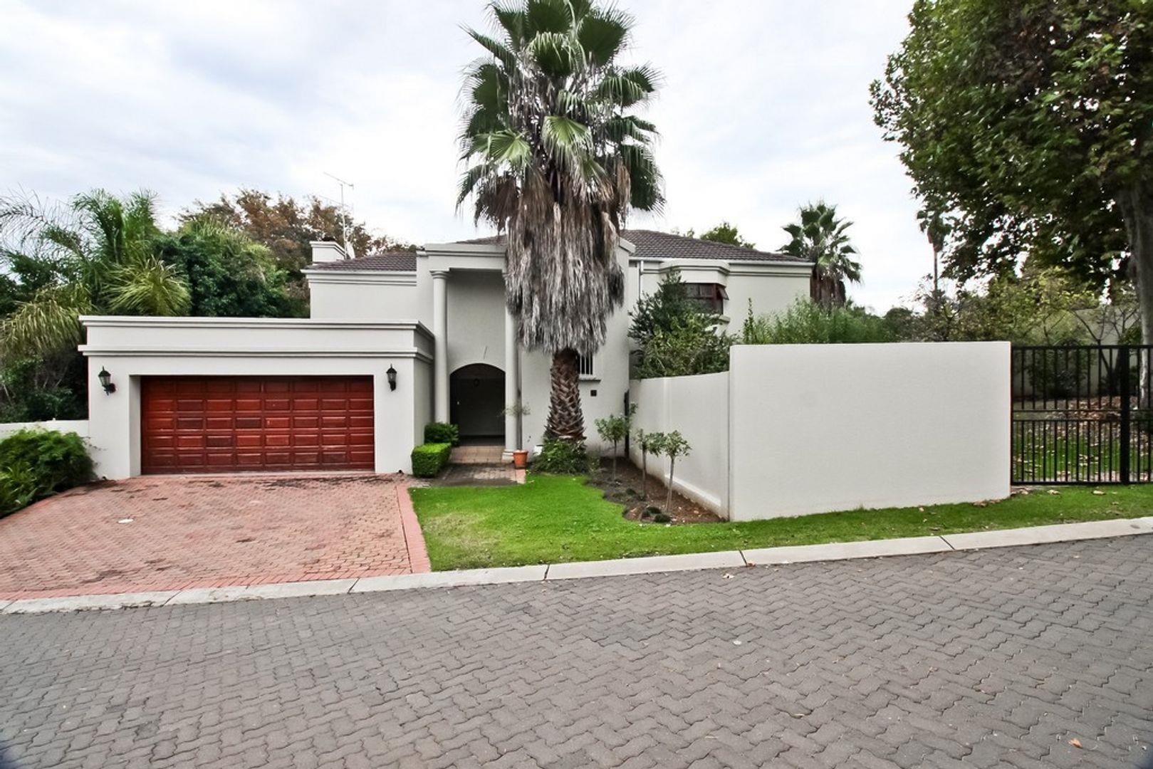 4 Bedroom House for sale in Bryanston P24113374420
