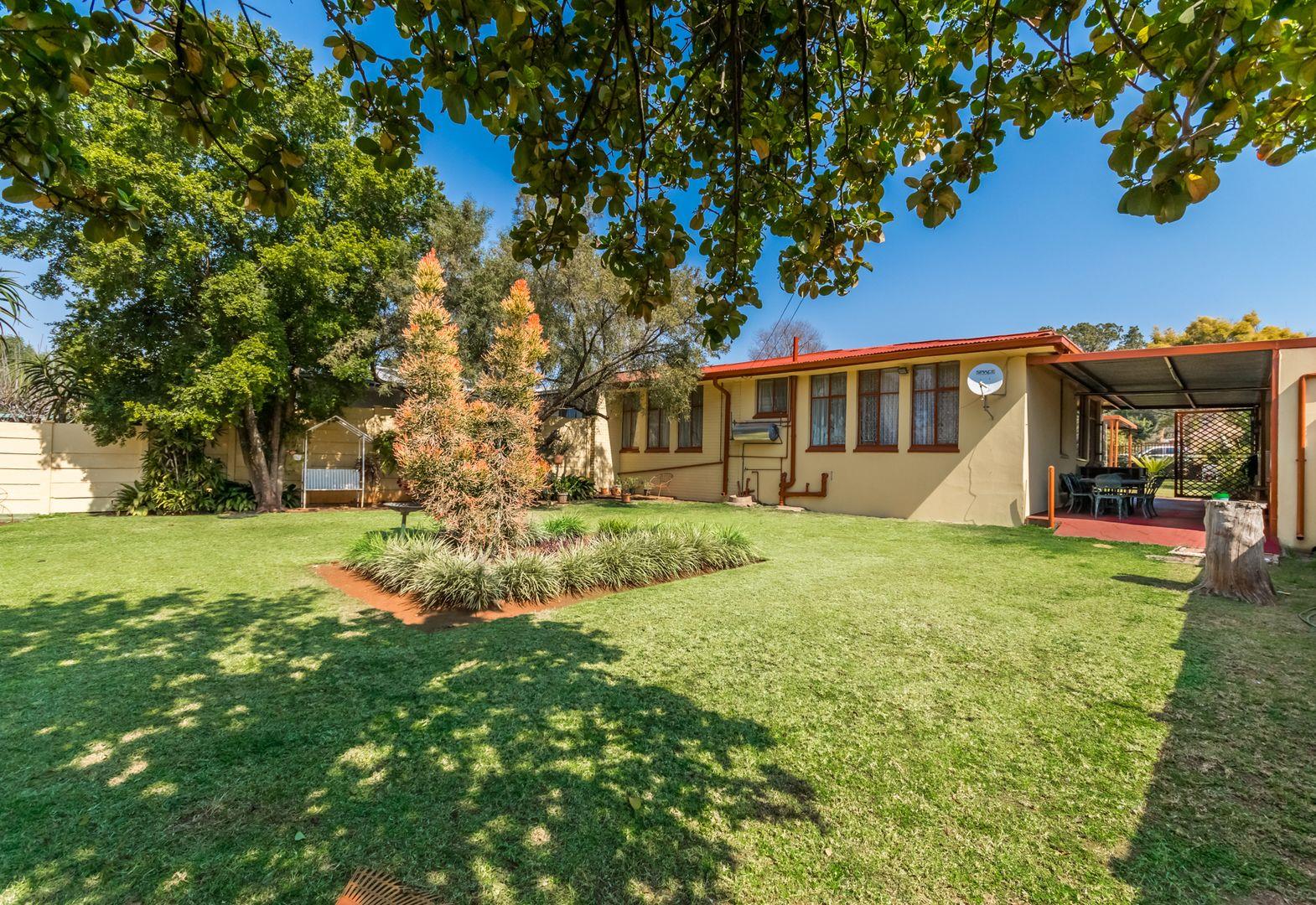 Lyttelton Manor Property Property and houses for sale in Lyttelton