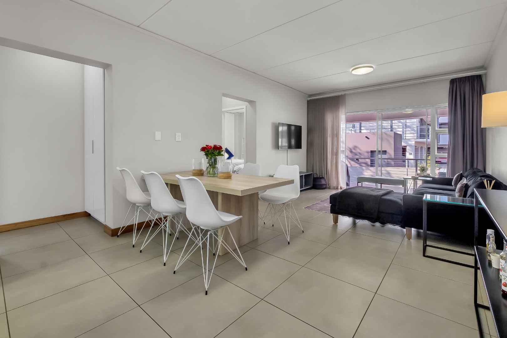 2 Bedroom Apartment / flat for sale in Bryanston P24113375500