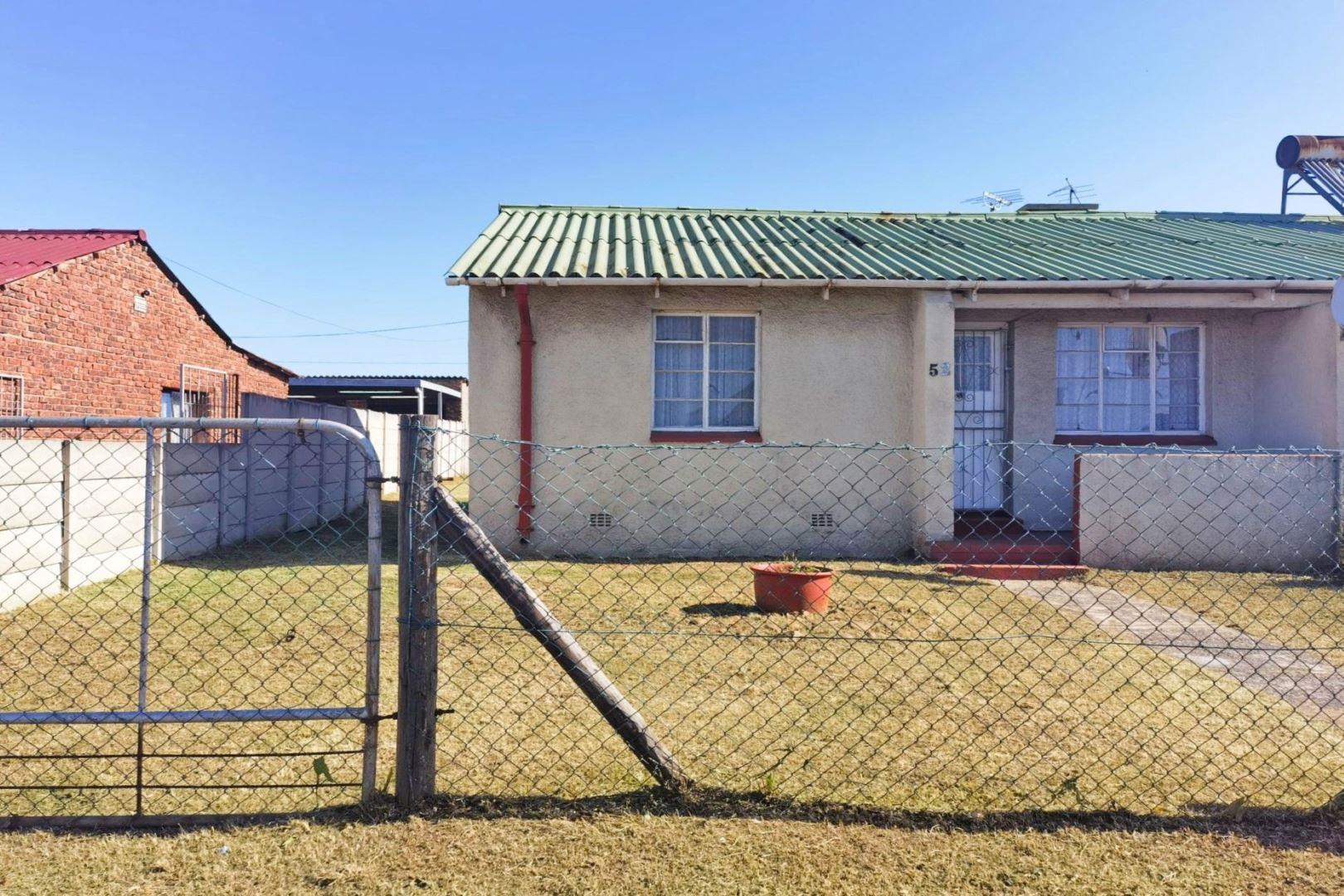 Ferguson Property Property and houses for sale in Ferguson