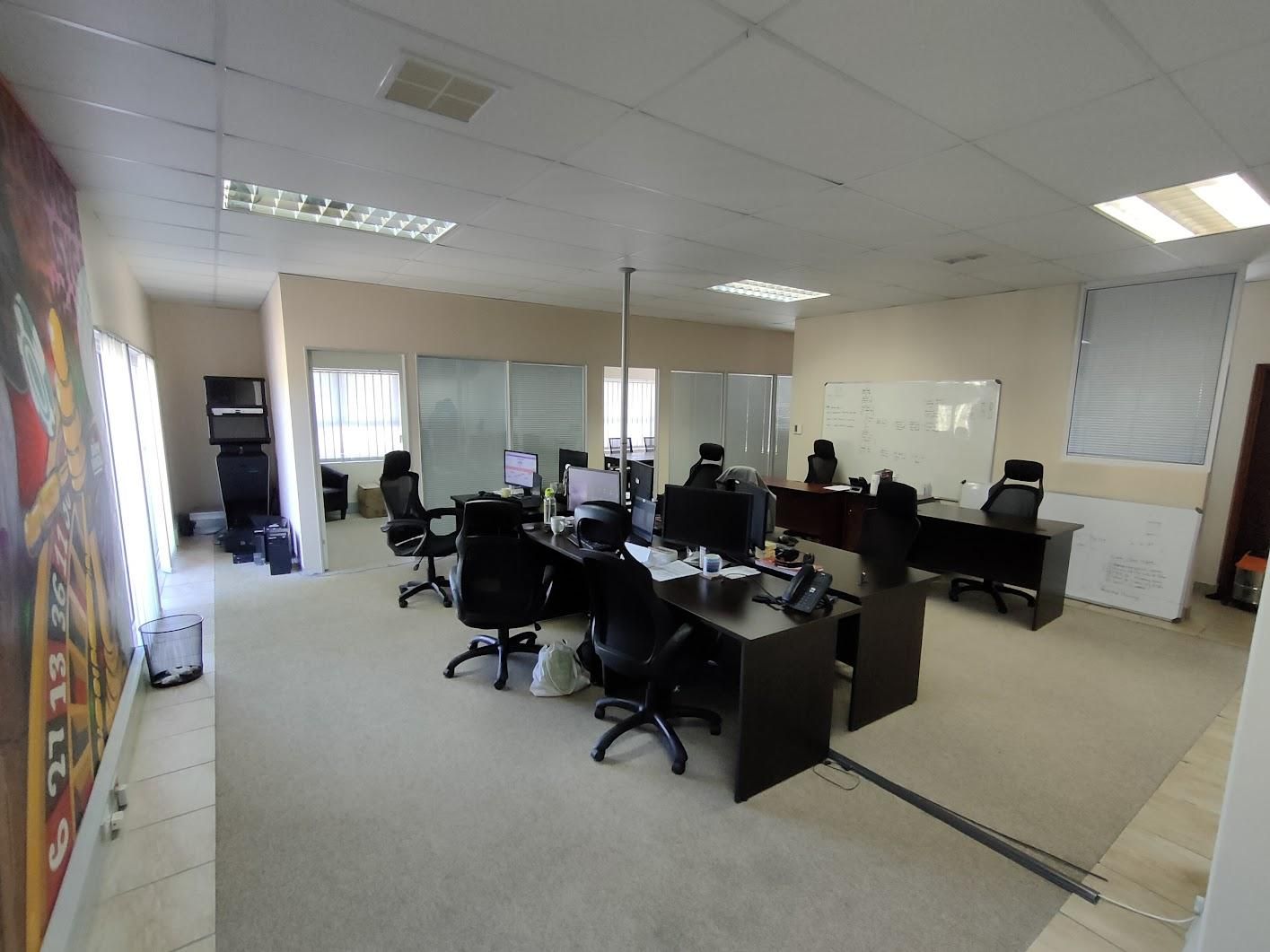 Commercial property to rent in Mount P24113377903