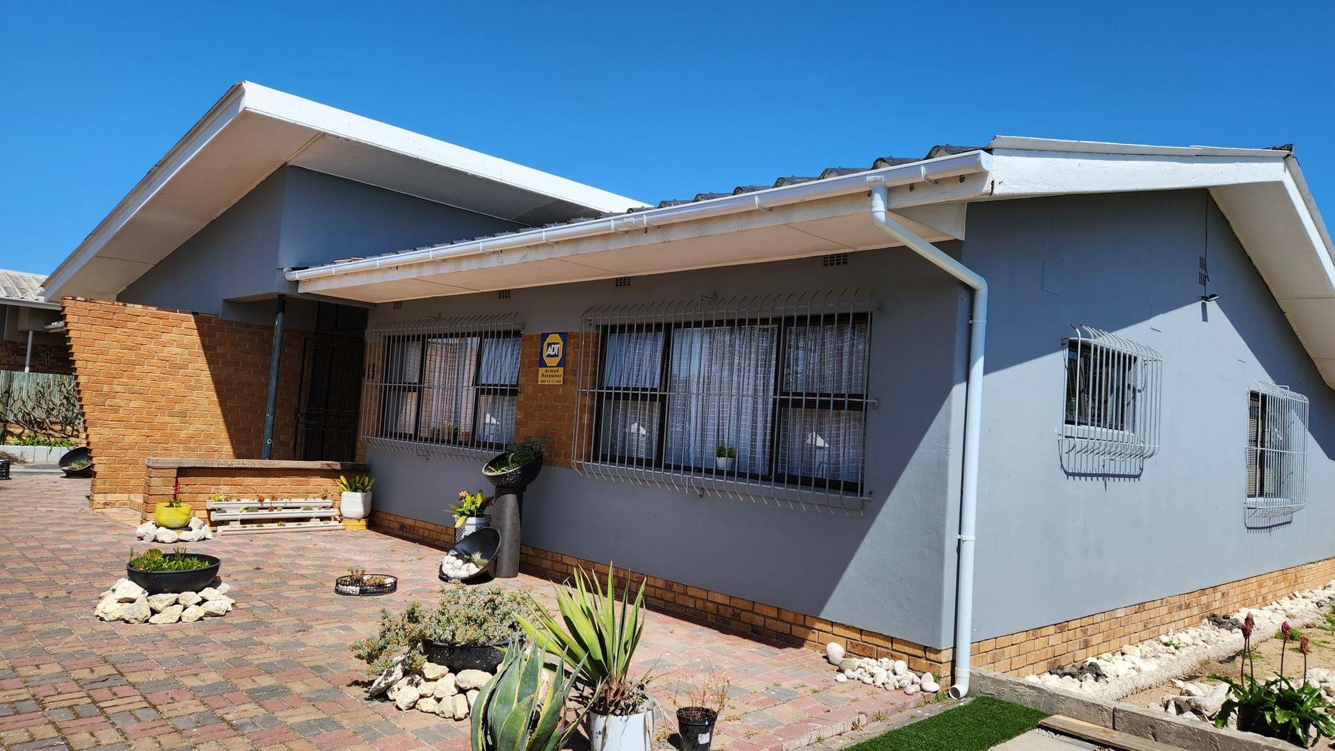 Saldanha Central Property Property and houses for sale in Saldanha