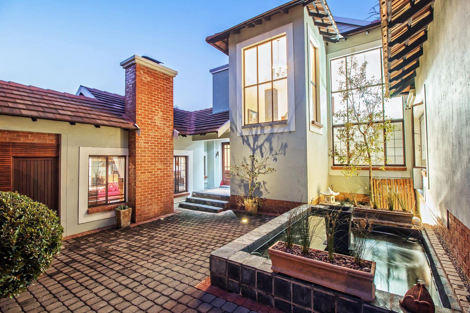 4 Bedroom House for sale in Woodlands Lifestyle Estate P24113378870