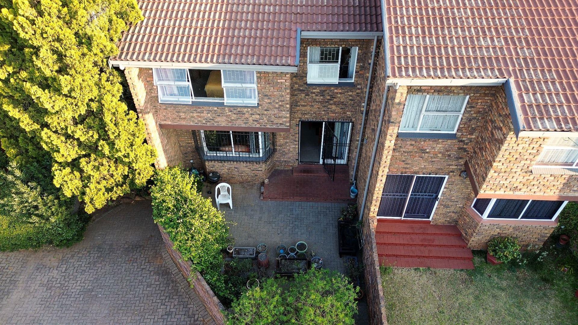 Faerie Glen Property Property and houses for sale in Faerie Glen