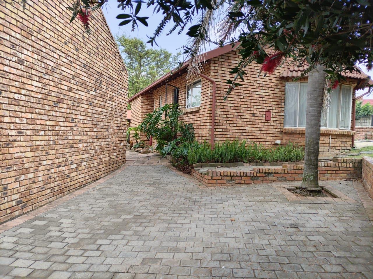 Van Riebeeck Park, Kempton Park Property Property and houses for sale