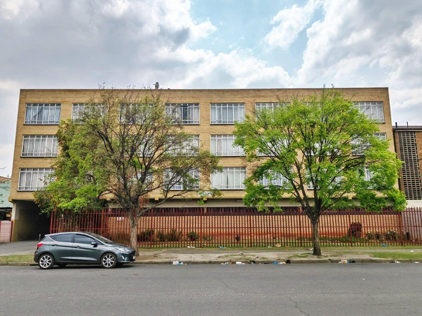 2 Bedroom Apartment / flat for sale in Vereeniging Central P24113381513