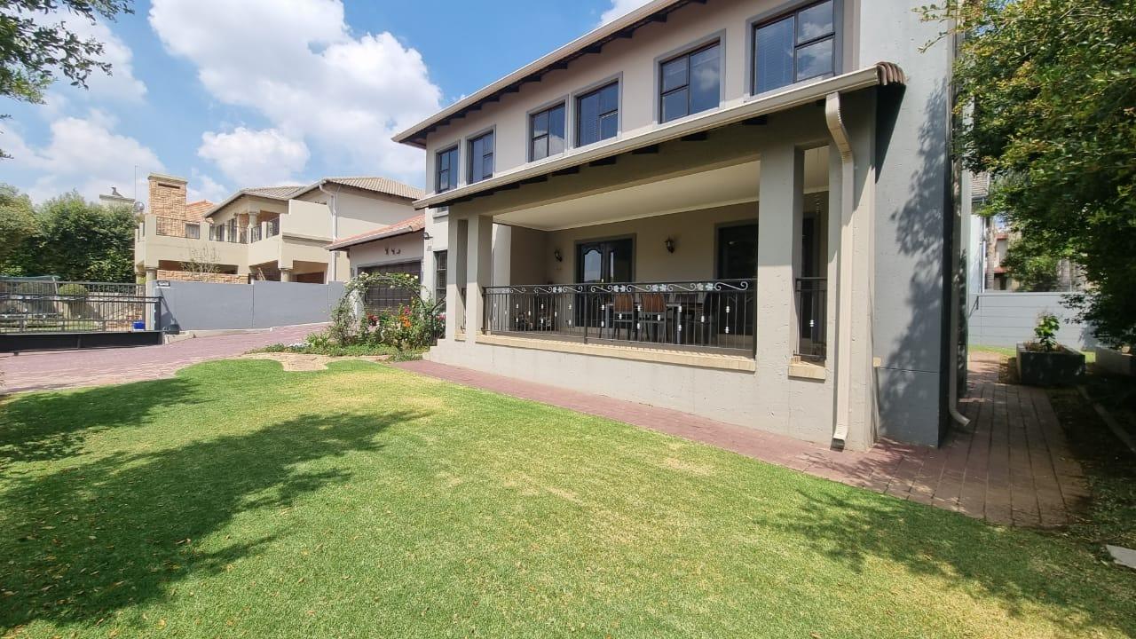 Greenstone Hill Property Property and houses for sale in Greenstone