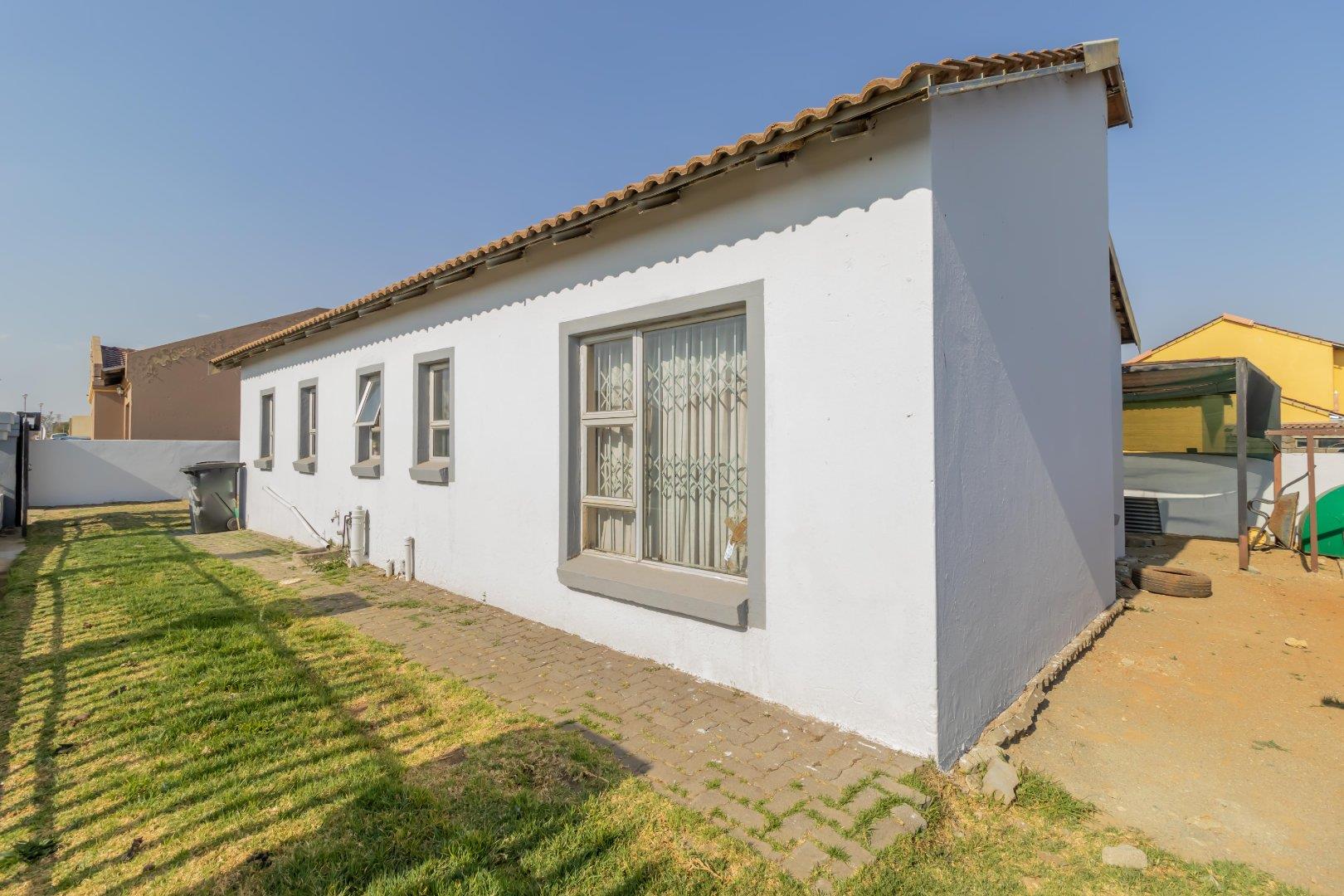 Sharon Park Property Houses for sale in Sharon Park