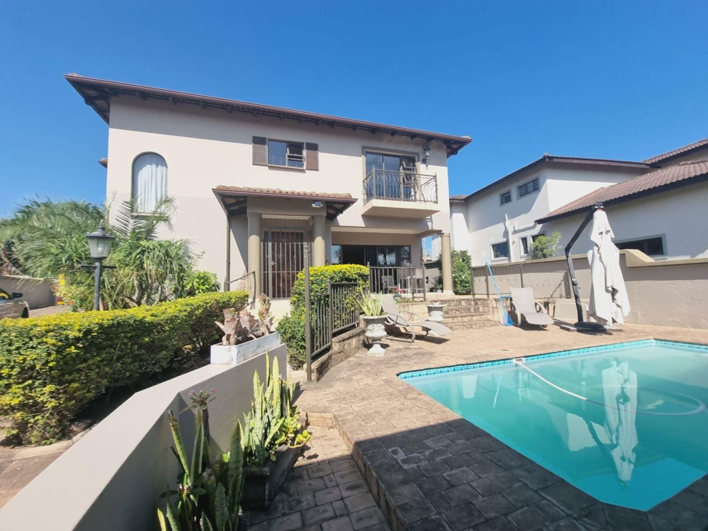 4 Bedroom House for sale in Shelly Beach P24113388390