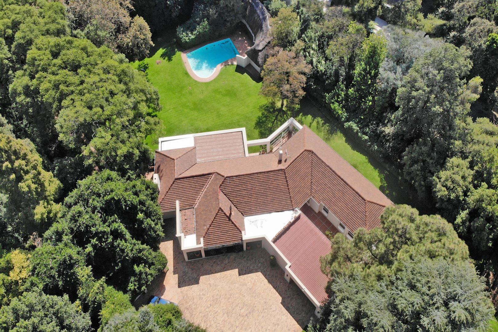 3 Bedroom House for sale in Sandhurst P24113390761