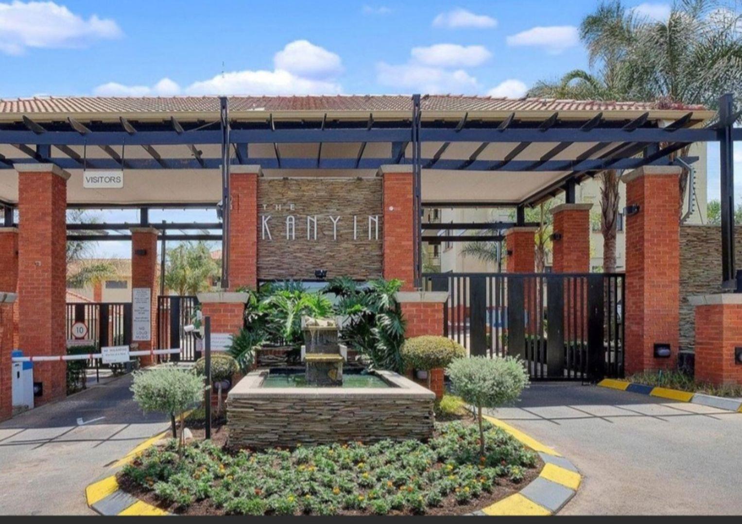 2 Bedroom Apartment / flat for sale in Sunninghill 75 The Kanyin, 103