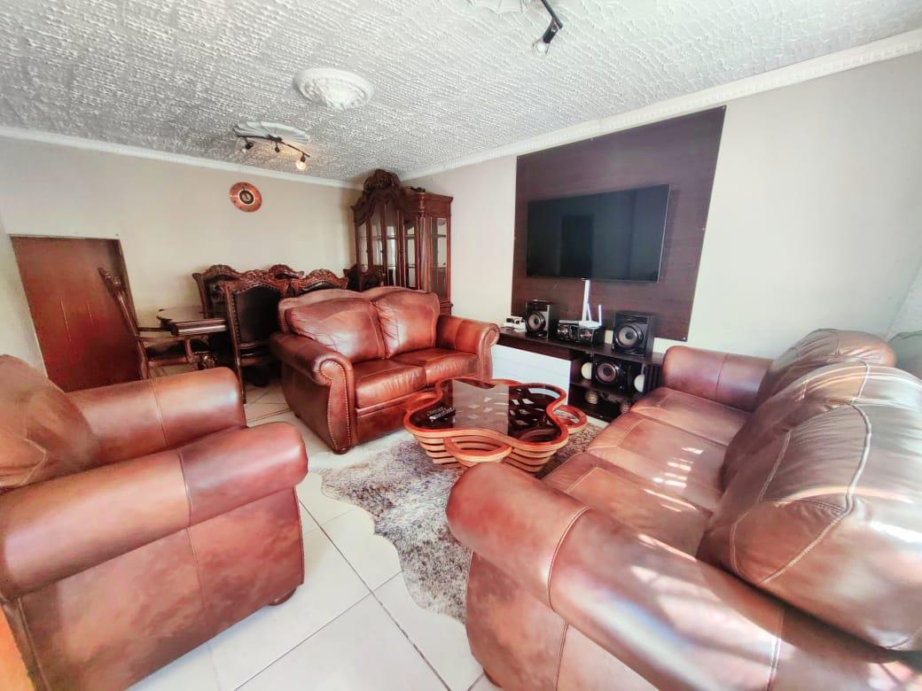 4 Bedroom House for sale in Mdantsane Nu 10 P24113392945