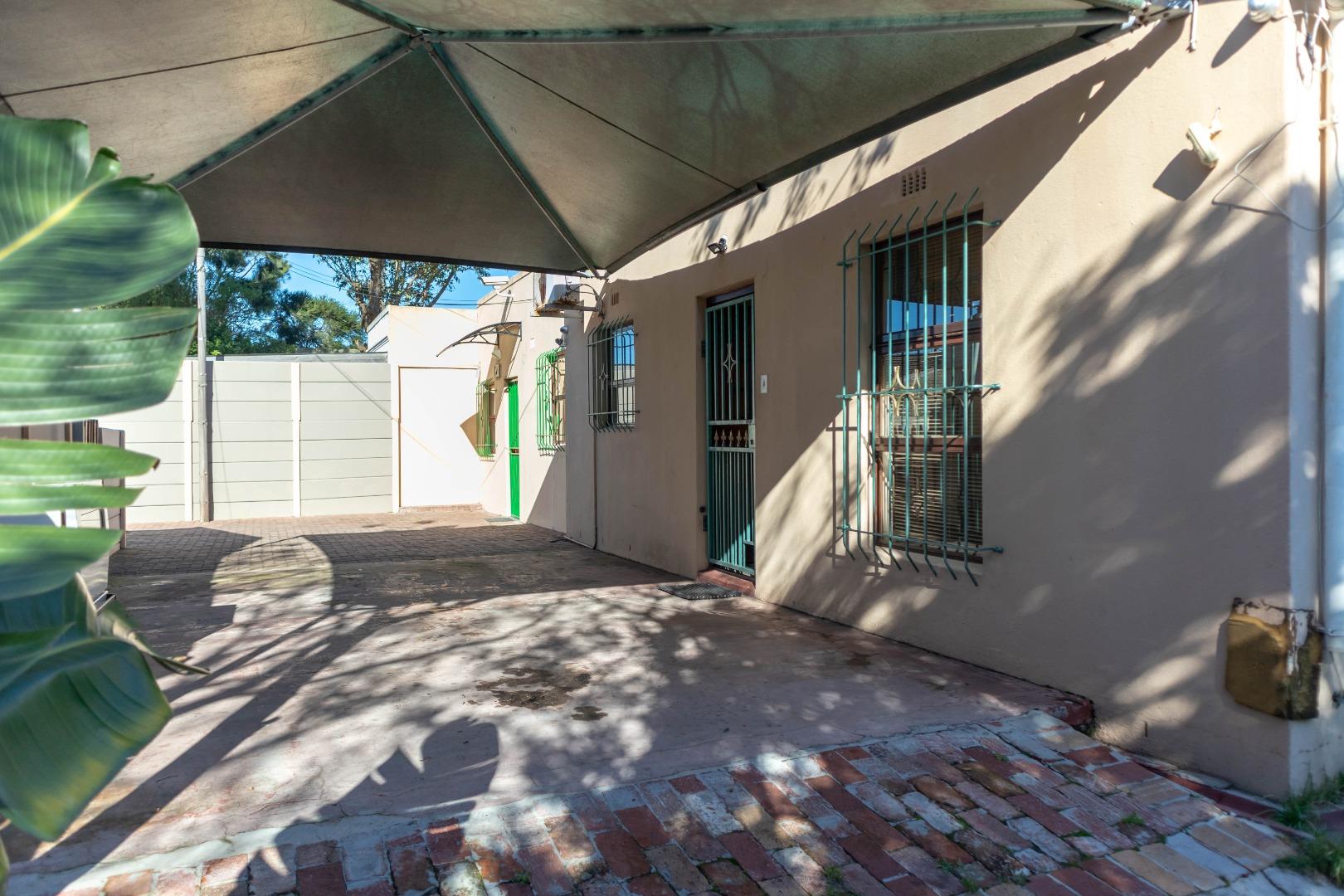 Crawford Property Property and houses for sale in Crawford