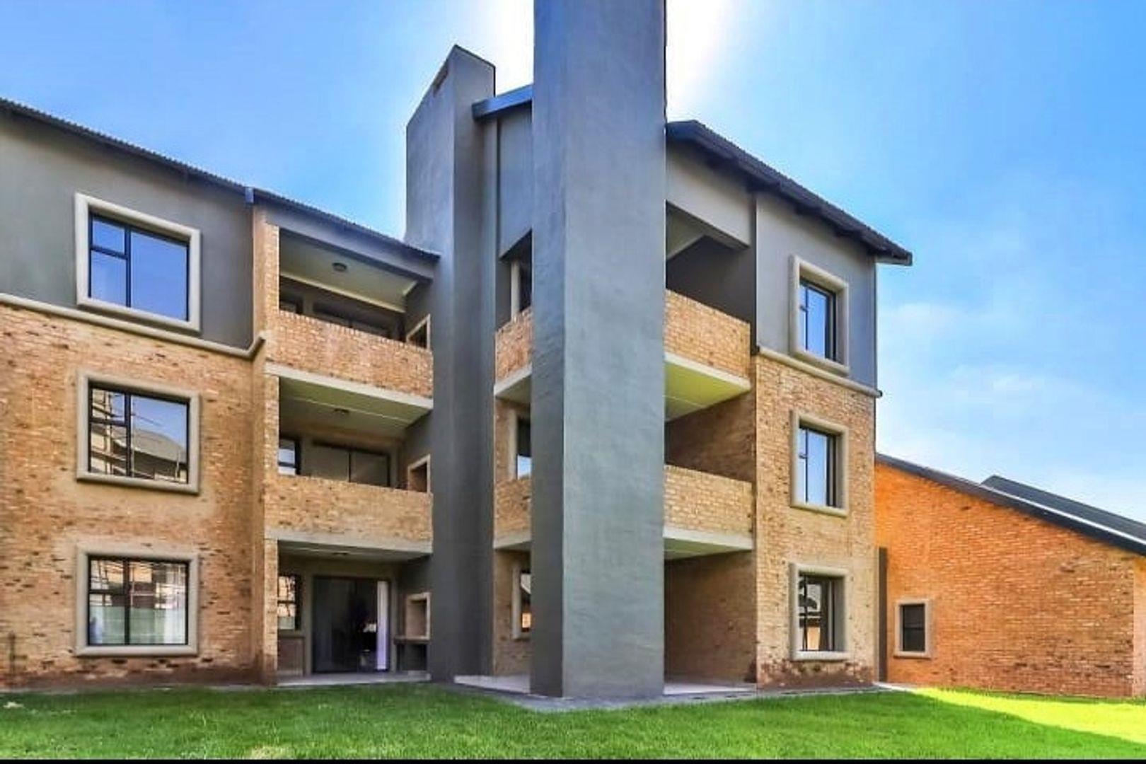 2 Bedroom Apartment / flat for sale in Pomona P24113393896