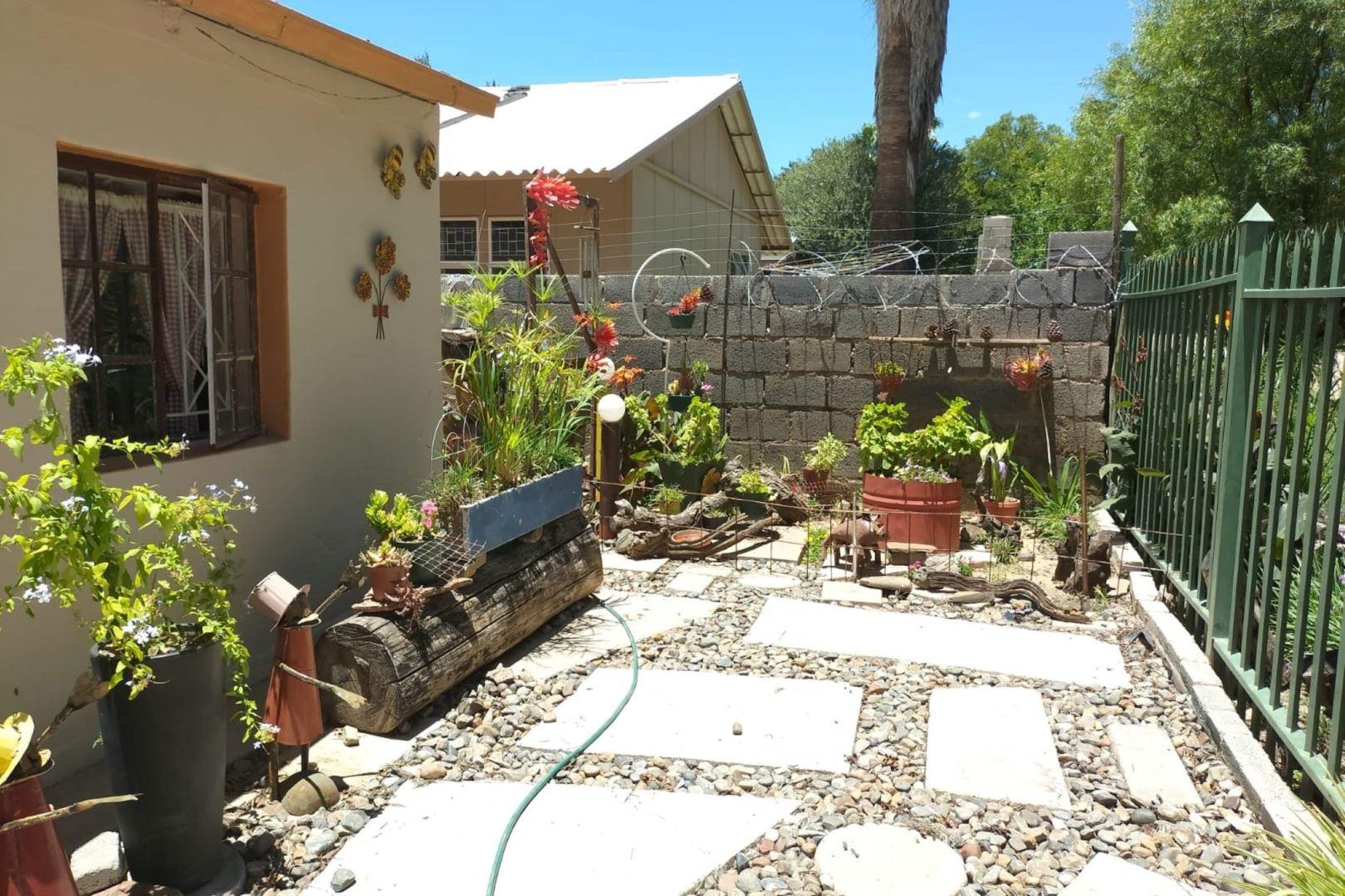 3 Bedroom House for sale in Douglas P24113394028