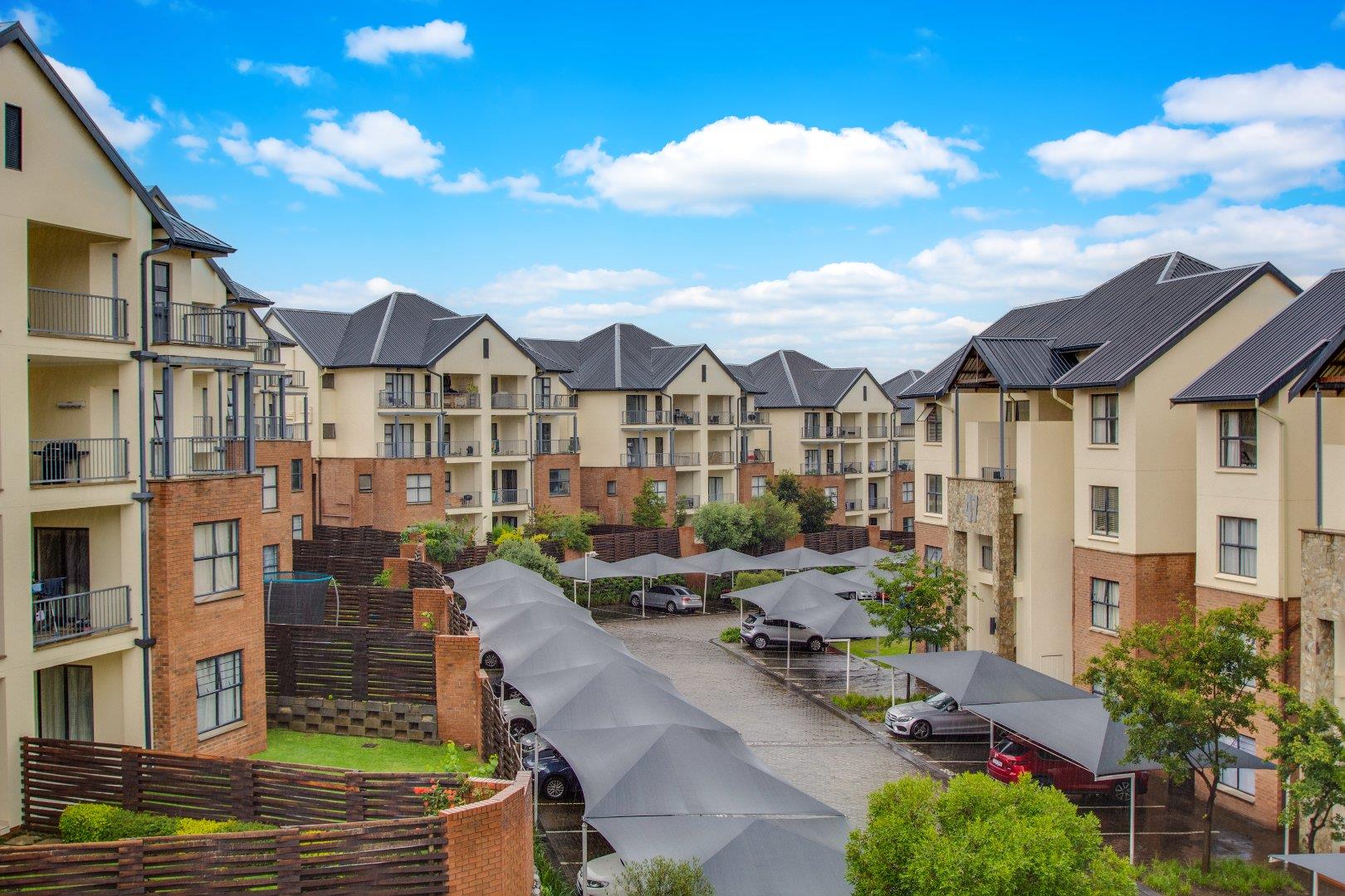 2 Bedroom Apartment / flat for sale in Kyalami Hills Kyalami Hills