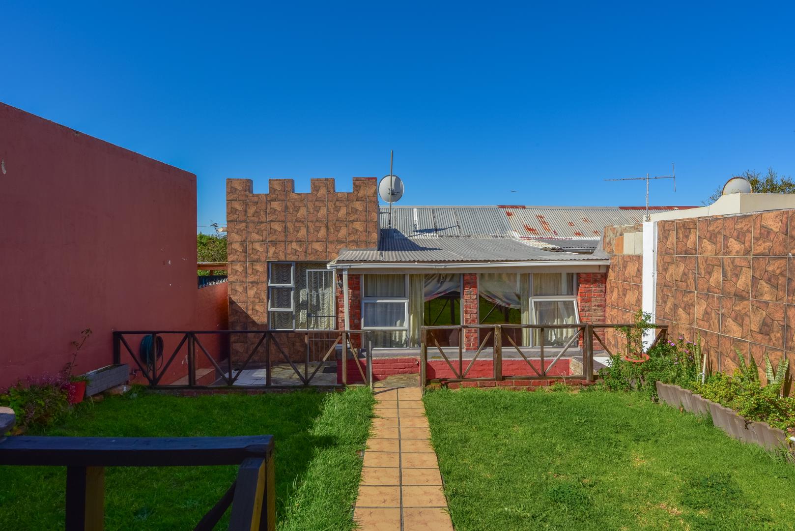 North End, Port Elizabeth Property Property and houses for sale in