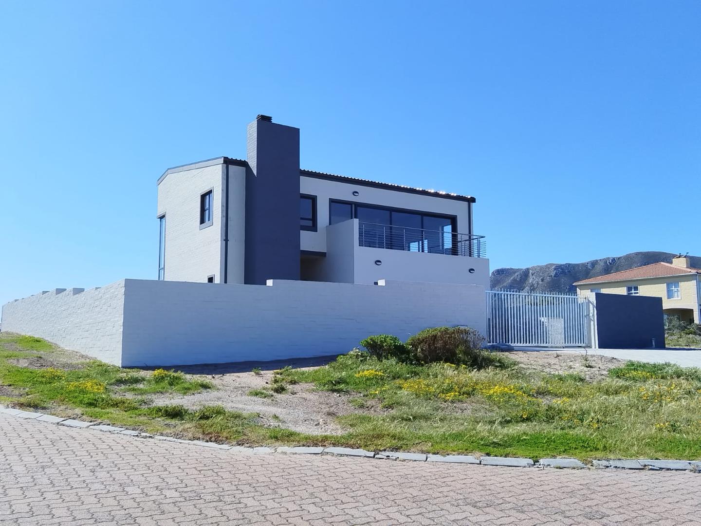 3 Bedroom House for sale in Kleinbaai 1 Siebrits Street P24113399057