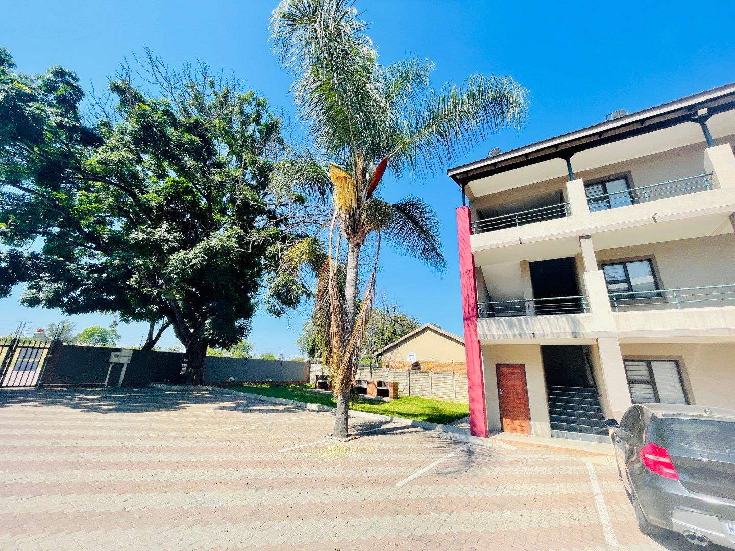 2 Bedroom Apartment / flat for sale in Annadale P24113400659