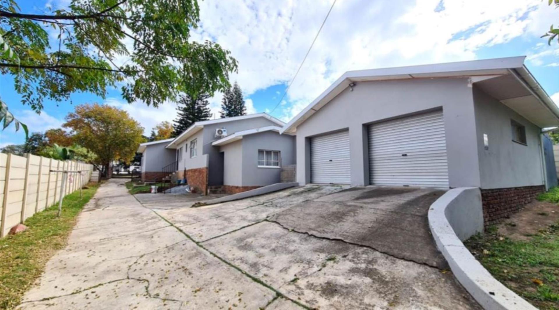 4 Bedroom House for sale in King Williams Town Central P24113400793