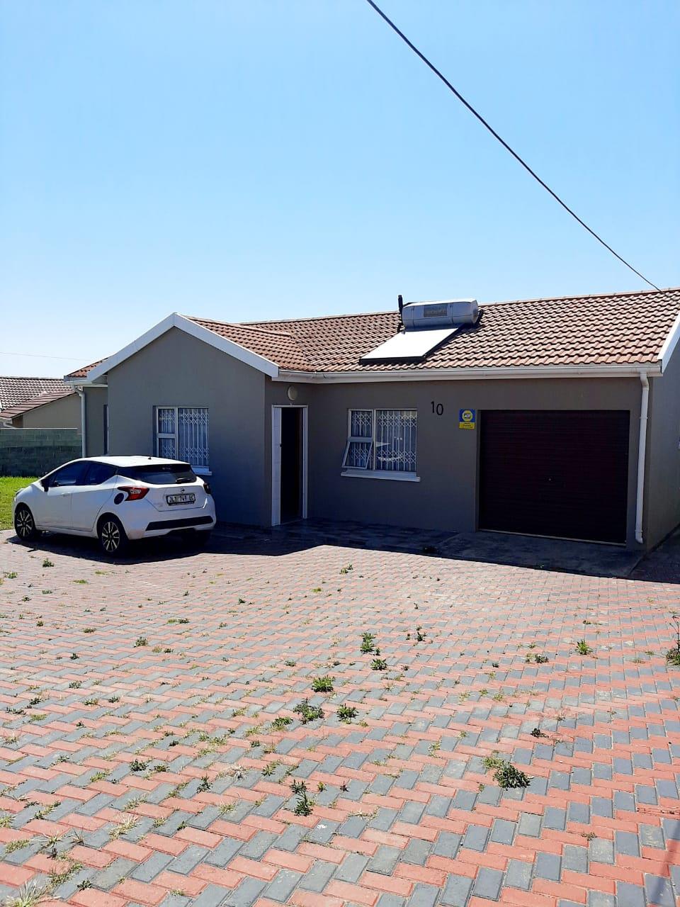 3 Bedroom House for sale in Haven Hills P24113401202