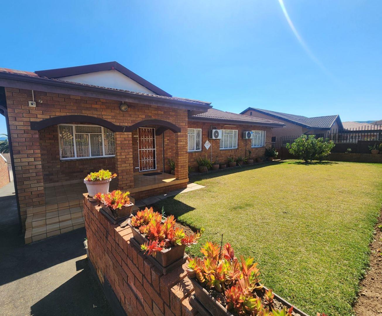 3 Bedroom House for sale in Orient Heights P24113401512